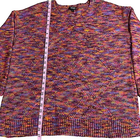 a.n.a. size 1X Rainbow colored stretchy vneck sweater, Stitched design, like new - Picture 12 of 14